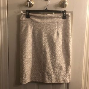 Banana republic white lace pencil skirt
